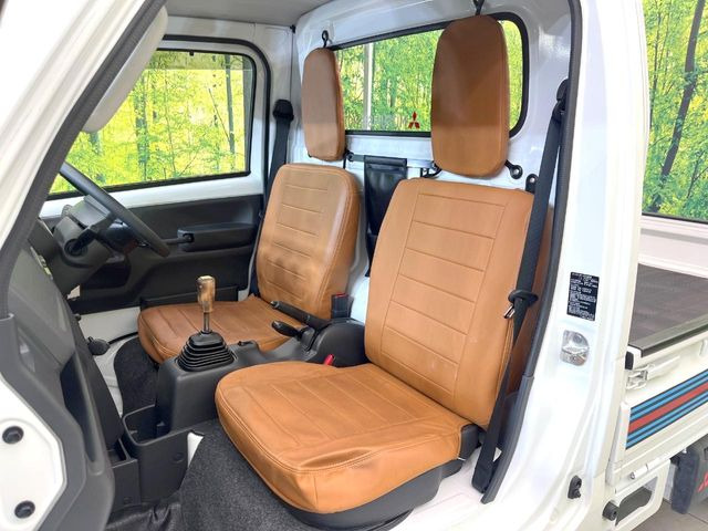 �h���C�o�[�ɂ���ĉ^�]���₷���|�W�V�����͈قȂ�A���̎Ԃ͂ǂ��Ȃ̂��s���Ȃ��Ƃ�����܂���ˁB�C�ɂȂ邨�Ԃ͓X���ŏ�荞��ł��m�F���������܂���