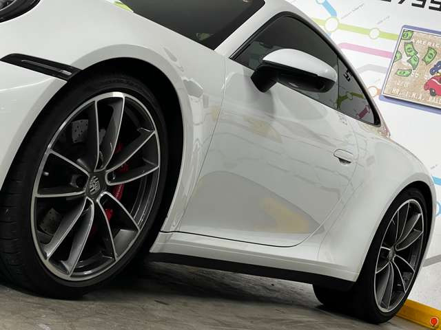 911カレラ4S PDK