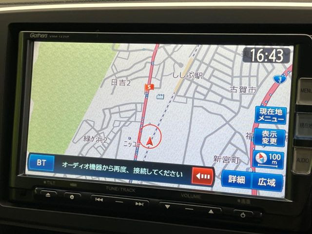 �y�����i�r�z�l�C�̏����i�r�𑕔����Ă���܂��B�i�r�̎g���₷���͂������A�I�[�f�B�I�@�\���[��!�L�����v�◷�s�͂������A�ʋ΂┃�����ȂǕ��i�̃h���C�u���y�����Ȃ�͂���