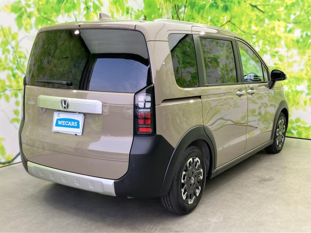 フリード1.5 クロスター