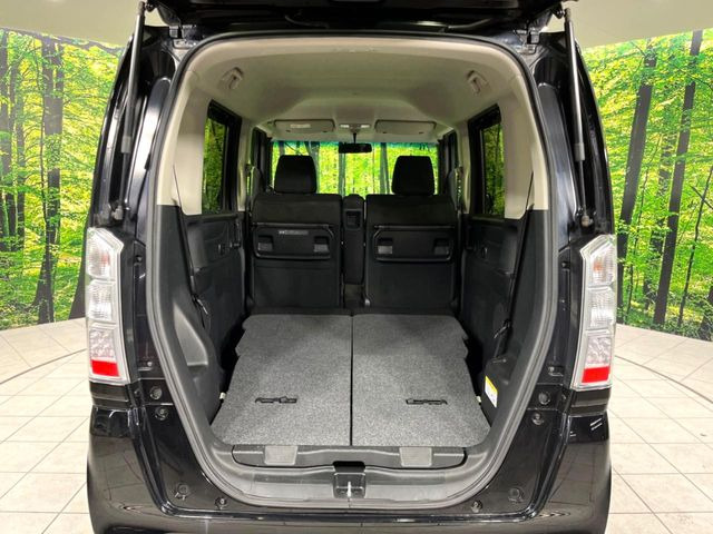 �y�����C���`�A���~�z�C�[���z�O�ςɃ}�b�`�����A���~�z�C�[���𑕒����Ă���܂��B�e��A���~�z�C�[����A�X�^�b�h���X�^�C�����戵�����Ă���܂��B���񂲑��k����������