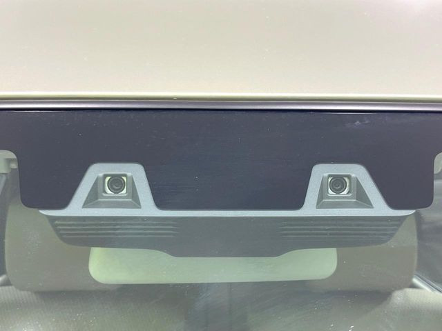 �y�X�Y�L �Z�[�t�e�B�T�|�[�g�z���s���ɑO���̎ԗ�����F�����A�Փ˂������Ȏ��͌x��ƃu���[�L�ŏՓˉ���Ɣ�Q�y�����A�V�X�g�B�����S�Ƀh���C�u�����y���݂��������܂��B