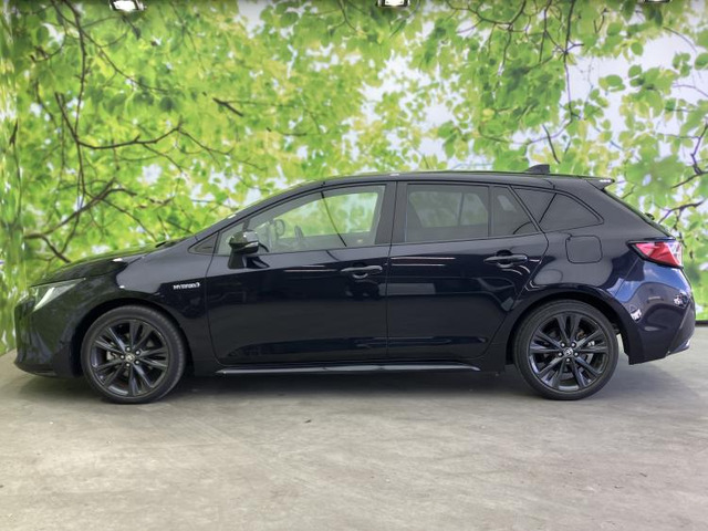 カローラツーリング1.8 ハイブリッド W×B