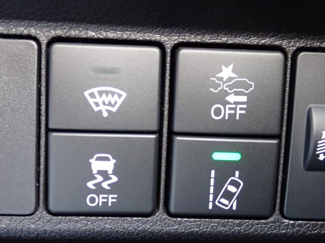 �����h�~�@�\�A�Փˉ���y���u���[�L�t���ŁA�����S�Ƀh���C�u�����y���݂��������܂��B