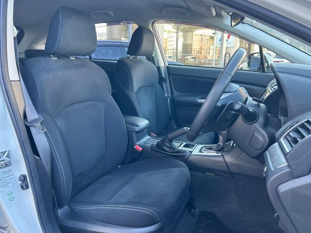 �^�]�ȃV�[�g���͎g�p�������Ȃ��A�ǍD�ȏ�ԂƂȂ��Ă��܂��B���J�Ɏg���Ă������Ƃ��悭�킩��܂��ˁB