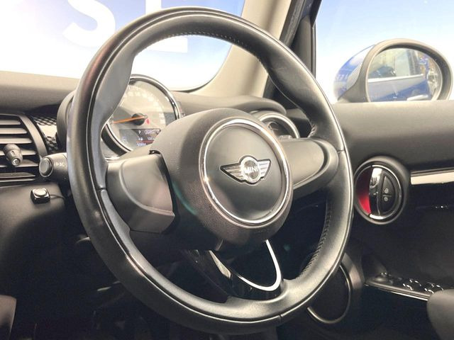 ���n���h�����̃X�������Ȃ��A���ꂢ�ȏ�Ԃ��ێ����Ă���܂��B�e�X�C�b�`���̓�����m�F�ς݂ł��B