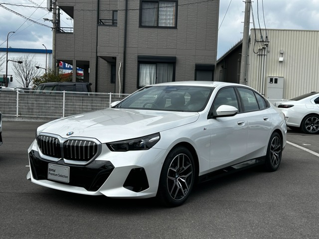 5シリーズセダン523i Mスポーツ