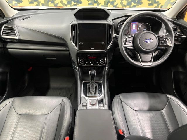 フォレスター2.0 アドバンス 4WD