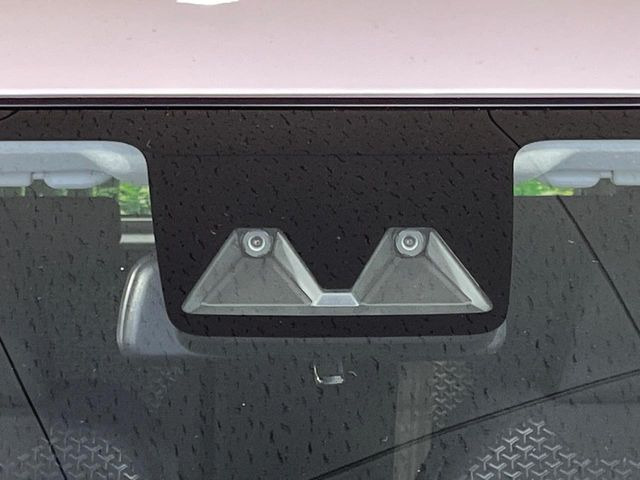 �y�X�}�[�g�A�V�X�g�z���s���ɑO���̎ԗ�����F�����A�Փ˂������Ȏ��͌x��ƃu���[�L�ŏՓˉ���Ɣ�Q�y�����A�V�X�g�B�����S�Ƀh���C�u�����y���݂��������܂��B