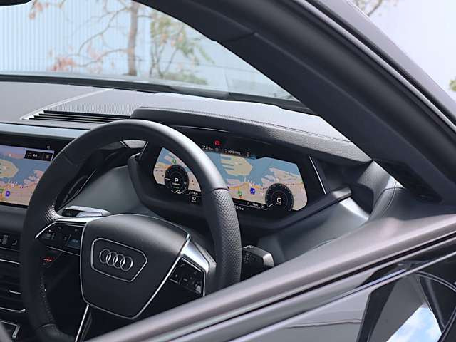 e-tron GT クワトロ4WD