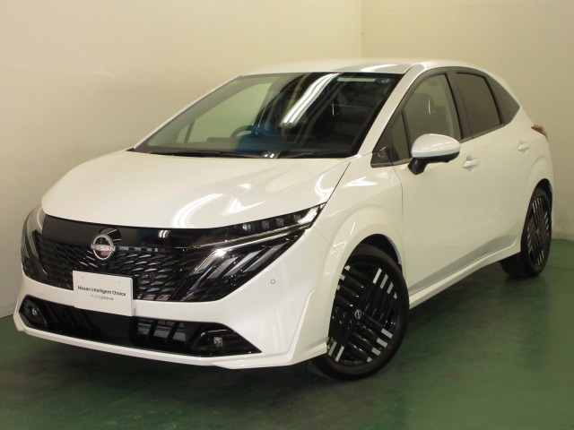 ノートオーラ1.2 G レザーエディション