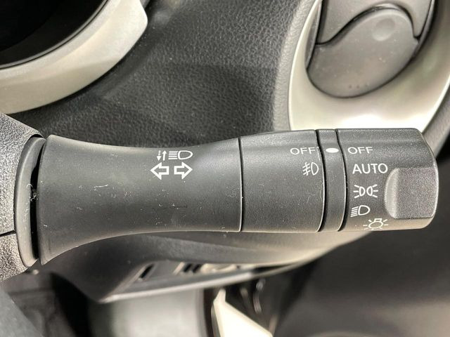 �y�I�[�g���C�g�z����̖��邳�ɉ����Ď����Ńw�b�h���C�g�̓_���E�������ł���@�\�ł�!���C�g�̕t���Y��E�����Y��Ȃǂ������Ȃ�A�J�̓���[���̑��s�����S!�g���l���ʉߎ����֗��ł��ˁ�