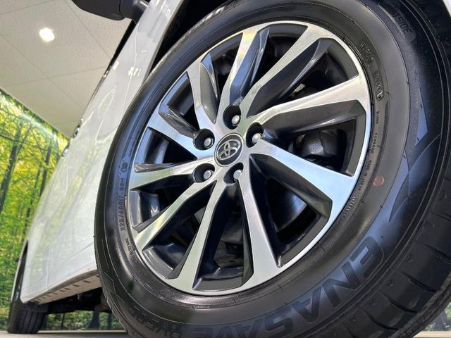 �y����17�C���`�A���~�z�C�[���z�O�ςɃ}�b�`���������A���~�z�C�[���𑕒����Ă���܂��B�e��ЊO�A���~�z�C�[����A�X�^�b�h���X�^�C�����戵�����Ă���܂��B���񂲑��k����������