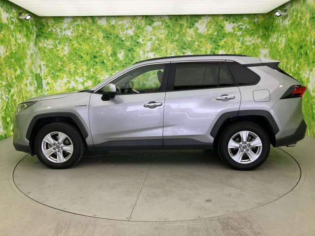 RAV42.5 ハイブリッド X E-Four 4WD