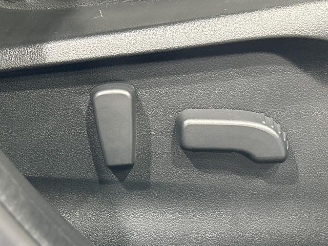 �y�p���[�V�[�g�z�X�C�b�`��ŊȒP�ɃV�[�g�̔��������\!�d��������͂�����܂���!���K�ȃV�[�g�|�W�V�����ɃZ�b�g���āA���K�ȃh���C�u�����y���݂��������B