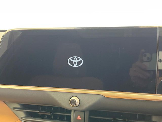 �y12.3�C���`���C�h�i�r�z�������ƃC���p�N�g�̂����^���C�h�i�r�𑕔��B�e��I�[�f�B�I����͂������A�������C�h��ʂł̃}�b�v2�����\���ȂǁA���֐��������i�r�ł���