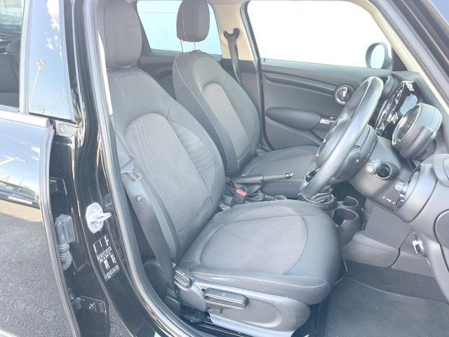 ���V�[�g�̎g�p��:�j��E�ւ�������Ȃ��A�����̒ʂ肫�ꂢ�ȏ�Ԃ��ێ����Ă���܂��B�܂��A�����N���[�j���O�E�R�[�e�B���O�����p�����������܂��B