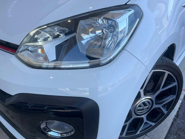 ���w�b�h���C�g�͂����݂Ȃ����ꂢ�ȏ�Ԃ��ێ����Ă���܂��B