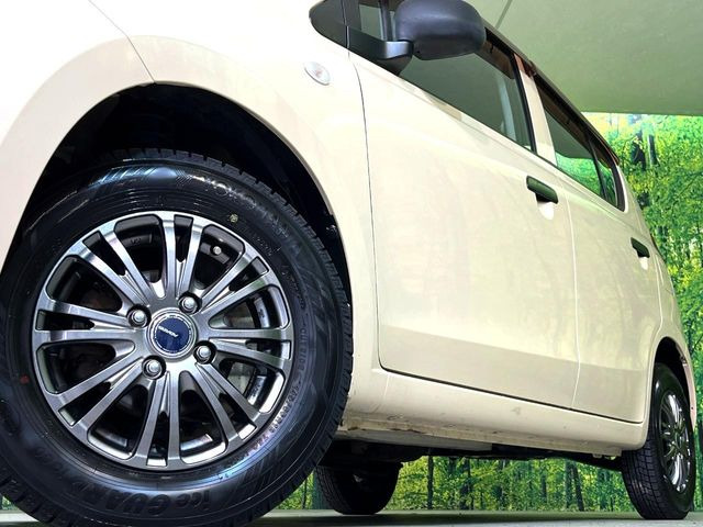 �O�ςɃ}�b�`�����A���~�z�C�[���𑕒����Ă���܂��B�e��A���~�z�C�[����A�X�^�b�h���X�^�C�����戵�����Ă���܂��B���񂲑��k����������