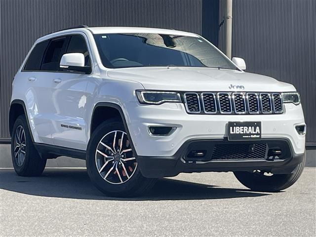 グランドチェロキーラレード 4WD