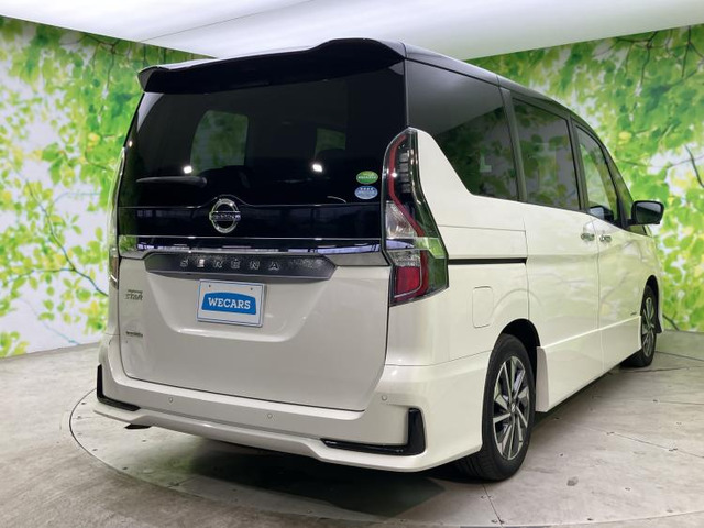 セレナ2.0 ハイウェイスターV