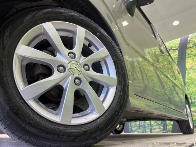 �y�O���[�h��p����14�C���`�A���~�z�C�[���z�f�U�C�����̍��������A���~�z�C�[���𑕒����Ă���܂��B�e��ЊO�A���~�z�C�[����A�X�^�b�h���X�^�C�����戵�����Ă���܂��B���񂲑��k����������