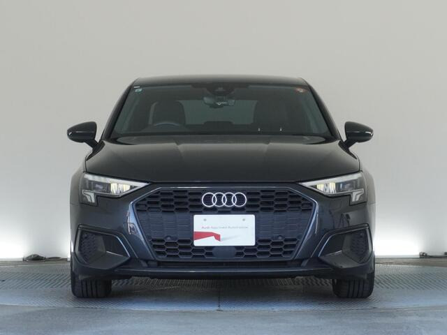 A3セダン30 TFSI
