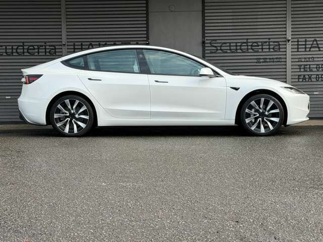 �S���[�Ԓv���܂��B�����̂����������A�c���ݒ�^���[�������p�\�ł��̂ł��C�y�ɂ��₢���킹�������B