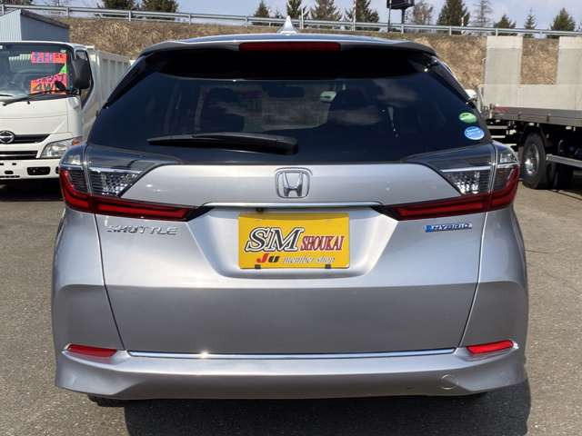 シャトル1.5 ハイブリッド ホンダセンシング 4WD