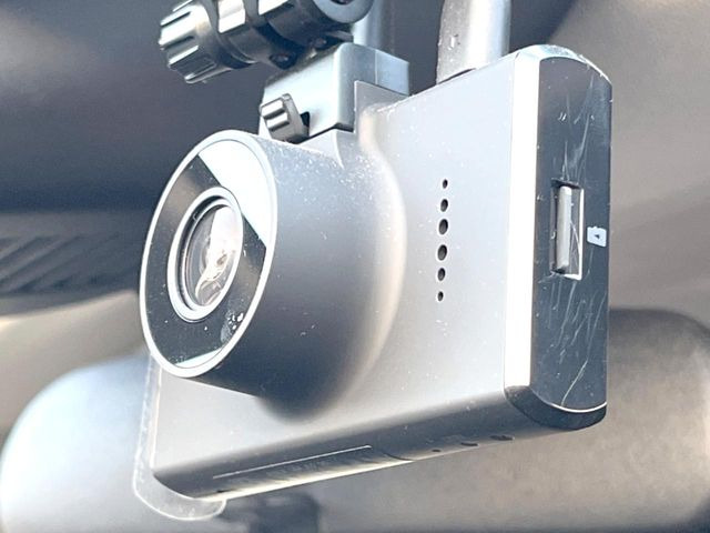 �y�h���C�u���R�[�_�[�z�h���C�u���R�[�_�[����!���s���͂������A������^�]�⎖�̂ɑ��������ہA�f���ŋL�^���A����̃��X�N�ɔ����܂��B���L�^�pSD�J�[�h�͂��q�l�����g�ł��������������K�v������܂��B