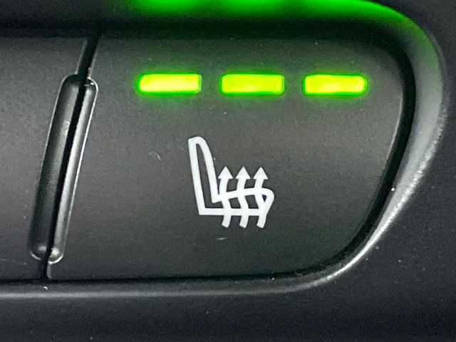 ���t�����g�V�[�g�q�[�e�B���O:�^�]�ȁE����ȋ��ɎO�i�K�Œ��߂��\�ȃV�[�g�q�[�^�[�𑕔����Ă���܂��B�G�߂��킸���K�ɂ��g�p���������܂��B