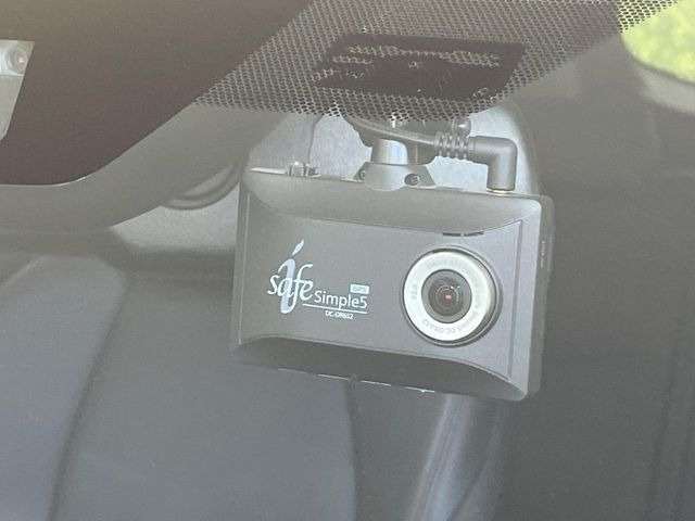 �y�h���C�u���R�[�_�[�z�h���C�u���R�[�_�[����!���s���͂������A������^�]�⎖�̂ɑ��������ہA�f���ŋL�^���A����̃��X�N�ɔ����܂��B���L�^�pSD�J�[�h�͂��q�l�����g�ł��������������K�v������܂��B