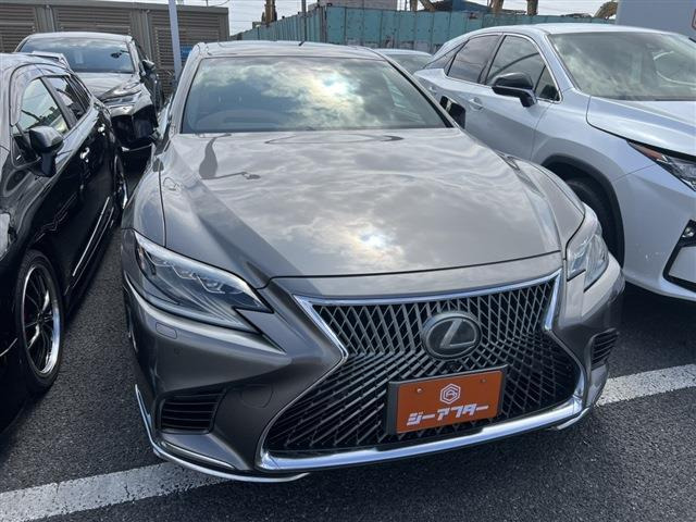 LS（レクサス）500 エグゼクティブ 4WD 中古車画像