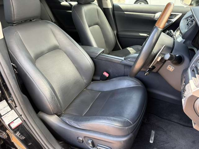 �M�d�Ȃ����Ԃ������Ă����������ɂ��肪�Ƃ��������܂����B����O�����Ȃ������̂قǁA�X�������肢�v���܂��B