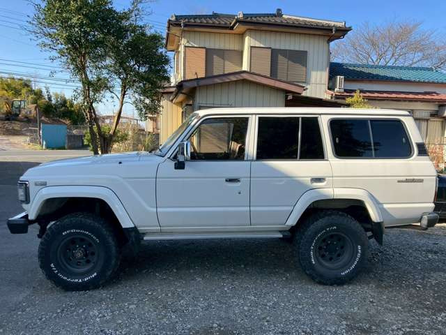 ���X�݌ɂ͊O���A�����N���[�j���O��ɓW�����A�����Ď��̏C�����̗L���A���[�^�[��������̗L������O�ҋ@�ւɂ�錟����S����{���Ă���܂��B�Ԍ��A�����A����h�������ЂőΉ��ł��܂��̂ł����S���������B