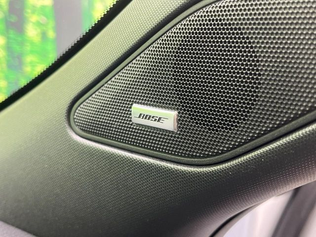 �yBOSE�T�E���h�V�X�e���t�������i�r�z�[���̃i�r�@�\�͂������A���x�ȃ`���[�j���O�\�͂����ڂ���Ă���A�������ȉ��y�����y���݂��������܂���