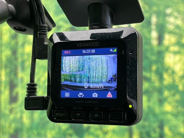 �y�h���C�u���R�[�_�[�z�h���C�u���R�[�_�[����!���s���͂������A������^�]�⎖�̂ɑ��������ہA�f���ŋL�^���A����̃��X�N�ɔ����܂��B���L�^�pSD�J�[�h�͂��q�l�����g�ł��������������K�v������܂��B