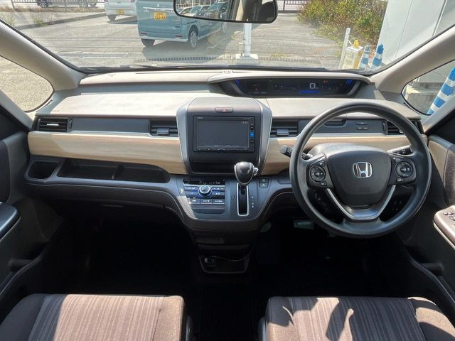 フリード1.5 G ホンダセンシング