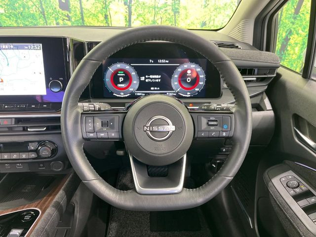 �y�����v�����X�e�A�����O�z�㎿�Ȋv���g�p���邱�ƂŁA��ɂ����������݂ƂĂ��^�]���₷���n���h���ł���