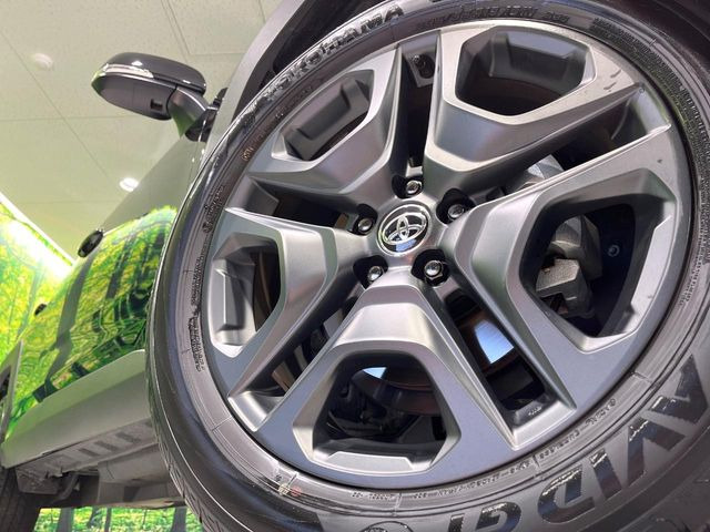 �y����19�C���`�A���~�z�C�[���z�O�ςɃ}�b�`���������A���~�z�C�[���𑕒����Ă���܂��B�e��ЊO�A���~�z�C�[����A�X�^�b�h���X�^�C�����戵�����Ă���܂��B���񂲑��k����������