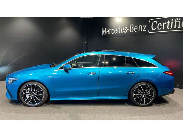 CLAシューティングブレークAMG CLA 35 4マチック 4WD