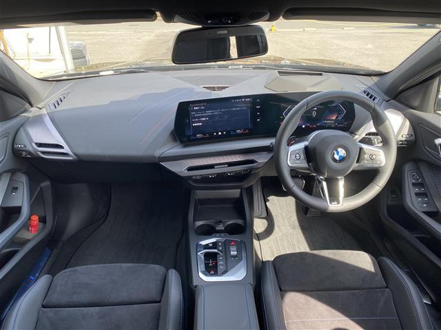 1シリーズ120d Mスポーツ