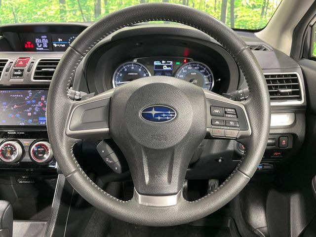 �y�����v�����X�e�A�����O�z�㎿�Ȋv���g�p���邱�ƂŁA��ɂ����������݂ƂĂ��^�]���₷���n���h���ł���