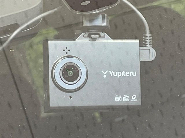 �y�h���C�u���R�[�_�[�z�h���C�u���R�[�_�[����!���s���͂������A������^�]�⎖�̂ɑ��������ہA�f���ŋL�^���A����̃��X�N�ɔ����܂��B���L�^�pSD�J�[�h�͂��q�l�����g�ł��������������K�v������܂��B