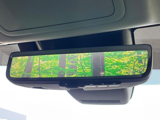 �y�f�W�^���C���i�[�~���[�z��Ȃ̑傫�ȉו��⓯��҂Ō�����m�F���Â炢���ł����S!�J�������B�e�����ԗ�����̉f�������[���~���[���ɕ\���B�N���A�Ȏ��E�ŏ󋵂̊m�F���\�ł�!