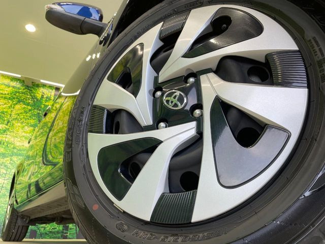 �y����15�C���`�A���~�z�C�[���z�O�ςɃ}�b�`���������A���~�z�C�[���𑕒����Ă���܂��B�e��ЊO�A���~�z�C�[����A�X�^�b�h���X�^�C�����戵�����Ă���܂��B���񂲑��k����������