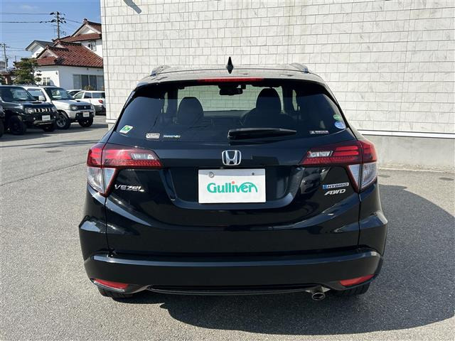 ヴェゼル1.5 ハイブリッド Z ホンダセンシング 4WD