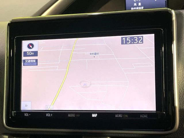 ヴォクシー1.8 ハイブリッド ZS 煌II