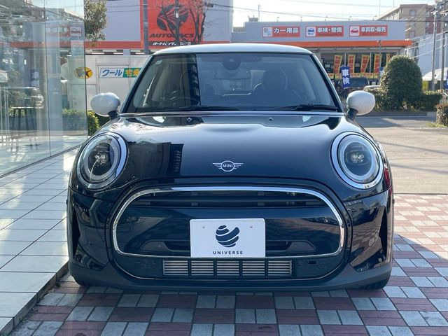 �������x�̃K���X�疌�ŝ����͂������A�㎿�ȃc���E����������B���O����_���J�����؂Ȉ��Ԃ�ی삵�A�F�����E�򉻂�h�~�B�u�e�X�v���b�V���R�[�g�v�A�u�e�v���~�b�T�R�[�g�v���炨�I�т��������܂��B