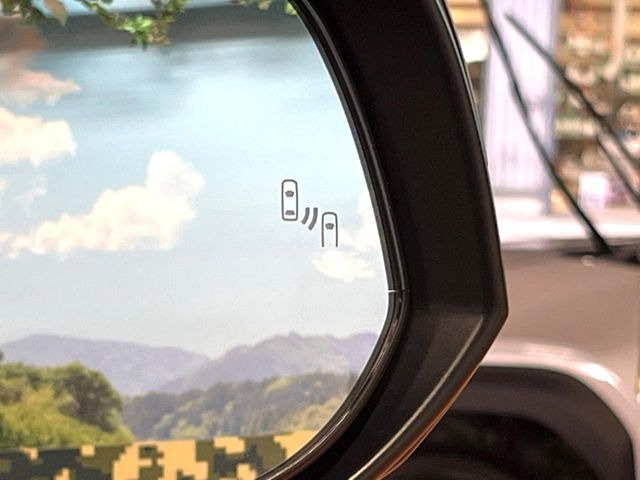 �y�u���C���h�X�|�b�g���j�^�[�z���s���A�h�A�~���[�̎��p�ɂȂ�₷���ӏ��Ɍ㑱�Ԃ��ڋ߂���ƃT�C�h�~���[�̃����Y�Ɍx����\��!�h���C�o�[�ɒ��ӊ��N�����Ă���܂��B